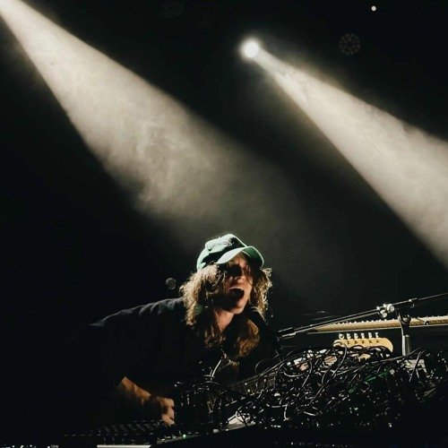 Mk.Gee Cancels Philadelphia Show, Citing Burnout, Treats Fans to Raising Cane's